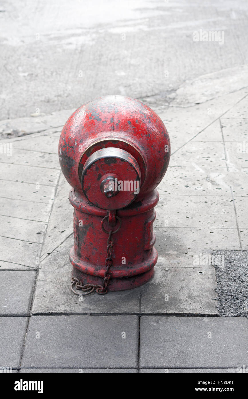 Idrante di fuoco in strada a Bangkok, in Thailandia Foto Stock