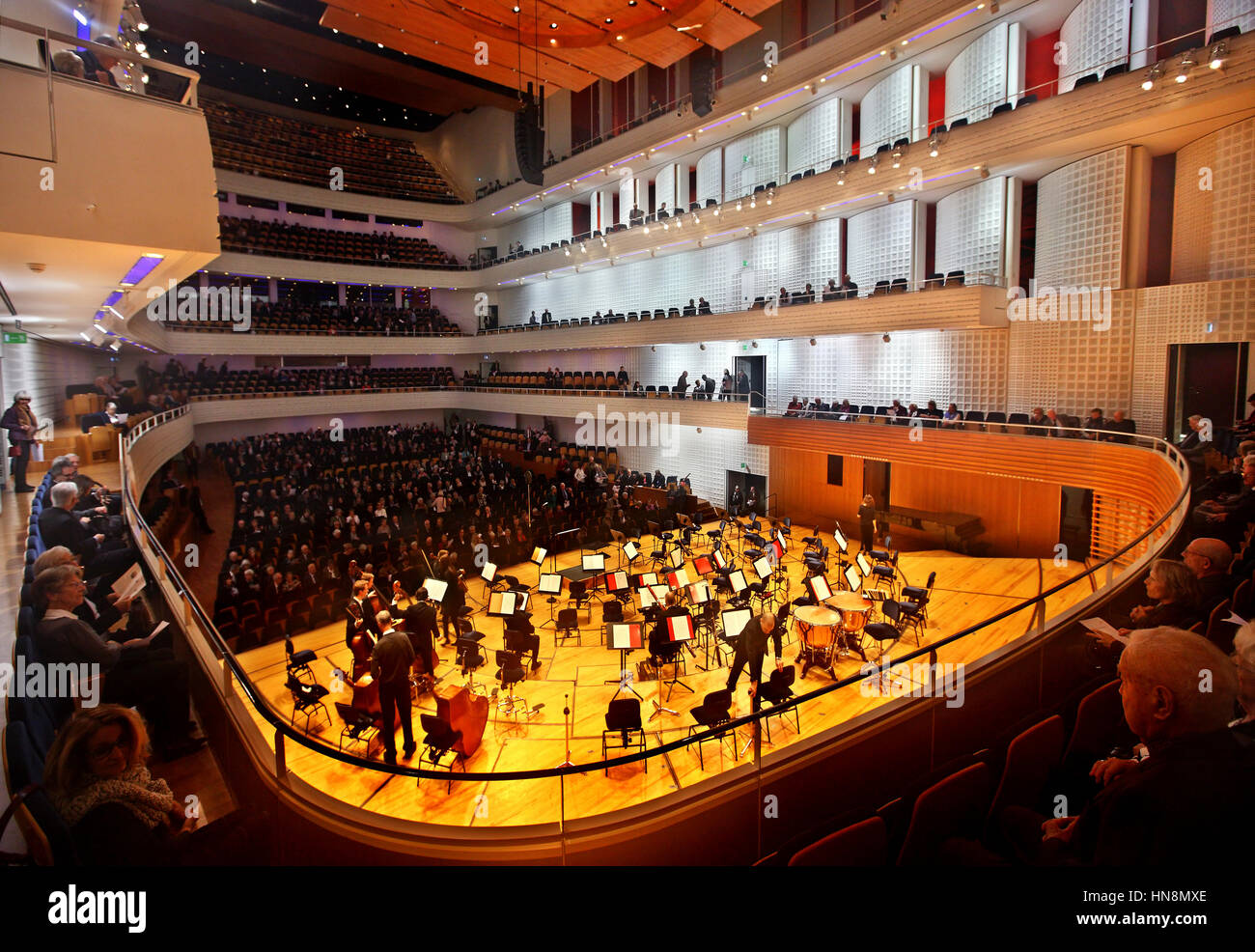 La sala da concerti KKL (Kultur- und Kongresszentrum Luzern), Lucerna, Svizzera. Foto Stock