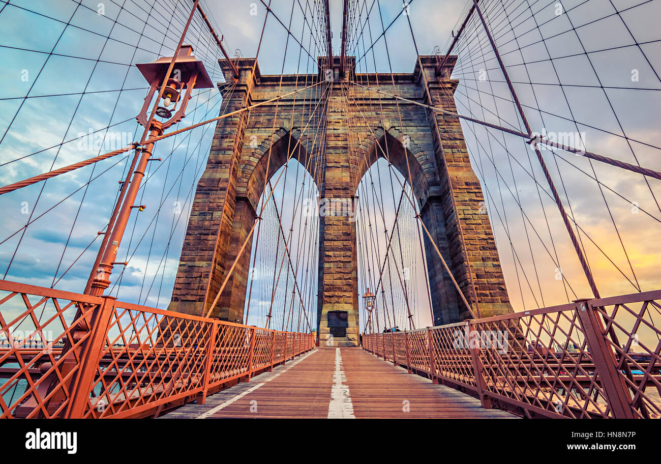 Ponte di Brooklyn a New York City, America Foto Stock