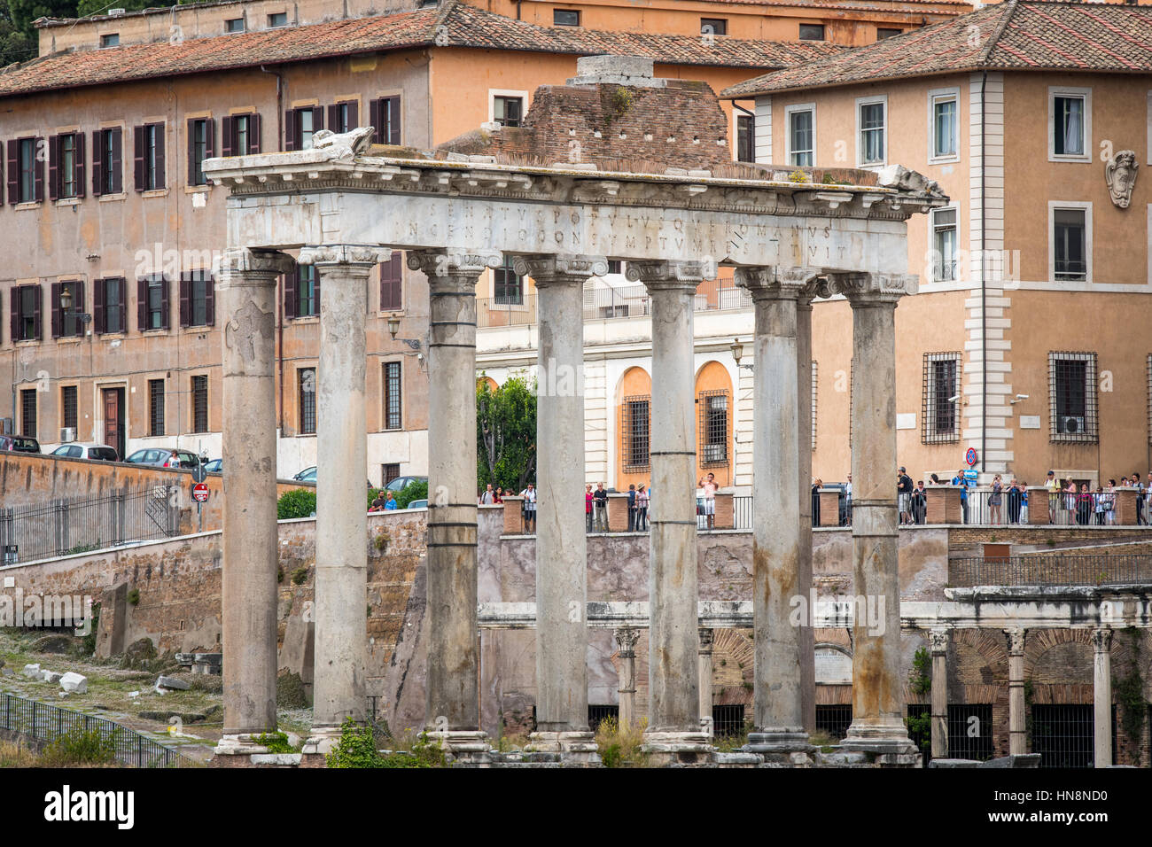 Roma, Italia- le rovine del Foro Romano, antica sociale, politico e hub commerciale dell'Impero Romano. Questo quartiere è stata la casa di templi, ba Foto Stock