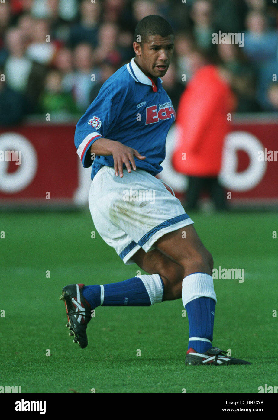 ANDY SCOTT. CARDIFF CITY FC 01 Novembre 1994 Foto Stock