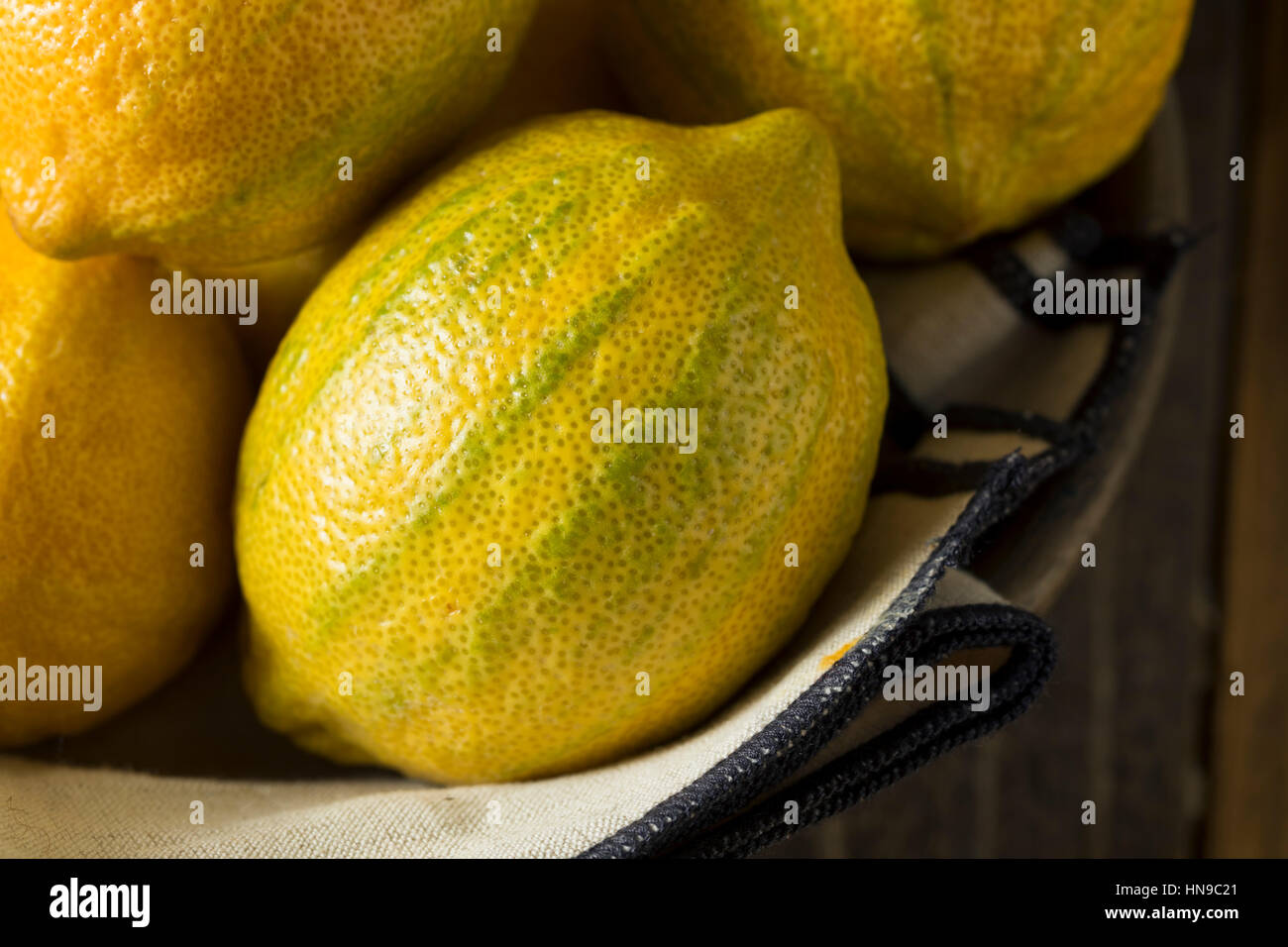 Materie organiche limoni rosa pronto per l'uso Foto Stock