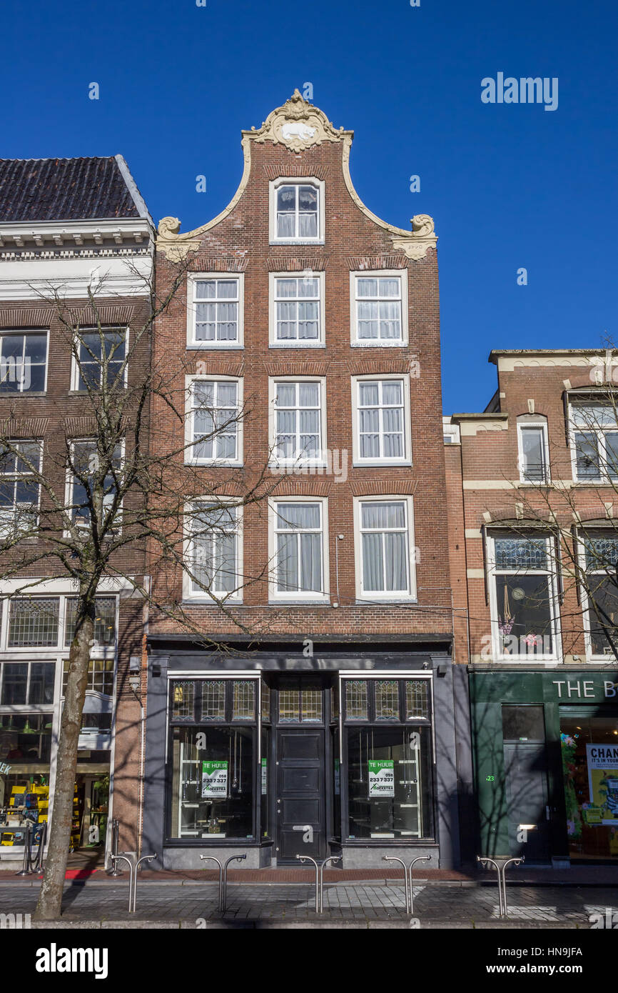Vecchia casa in centro storico di Leeuwarden, in Olanda Foto Stock