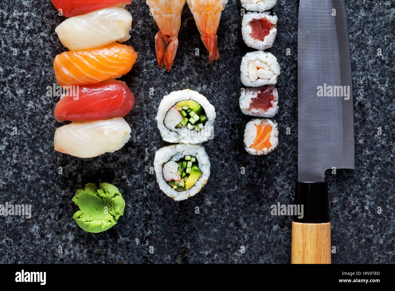 Coltello per rendere il sushi Foto Stock