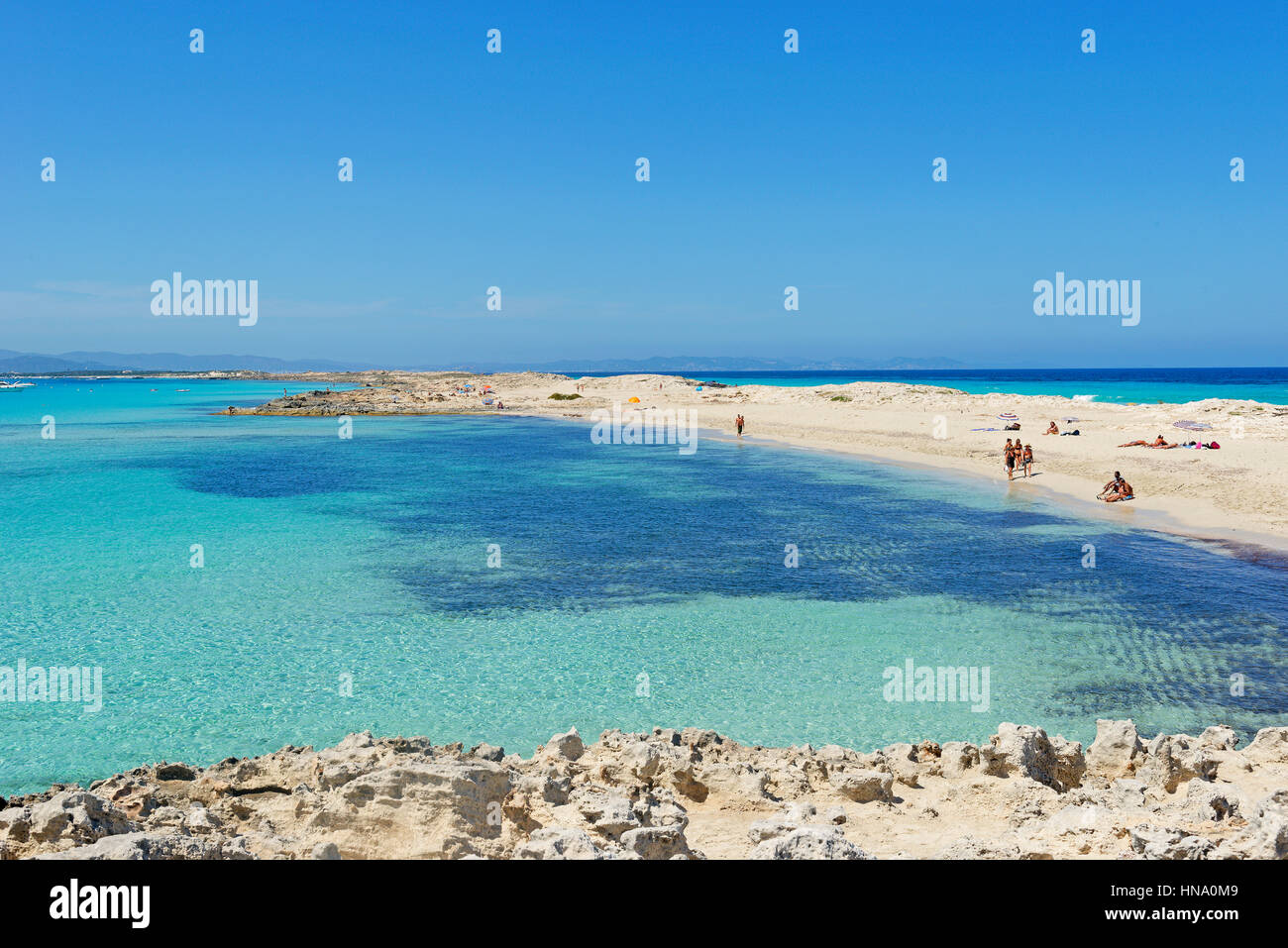 Tourquoise acqua, Spiaggia di Ses Illetes, formentera, isole Baleari, Spagna Foto Stock
