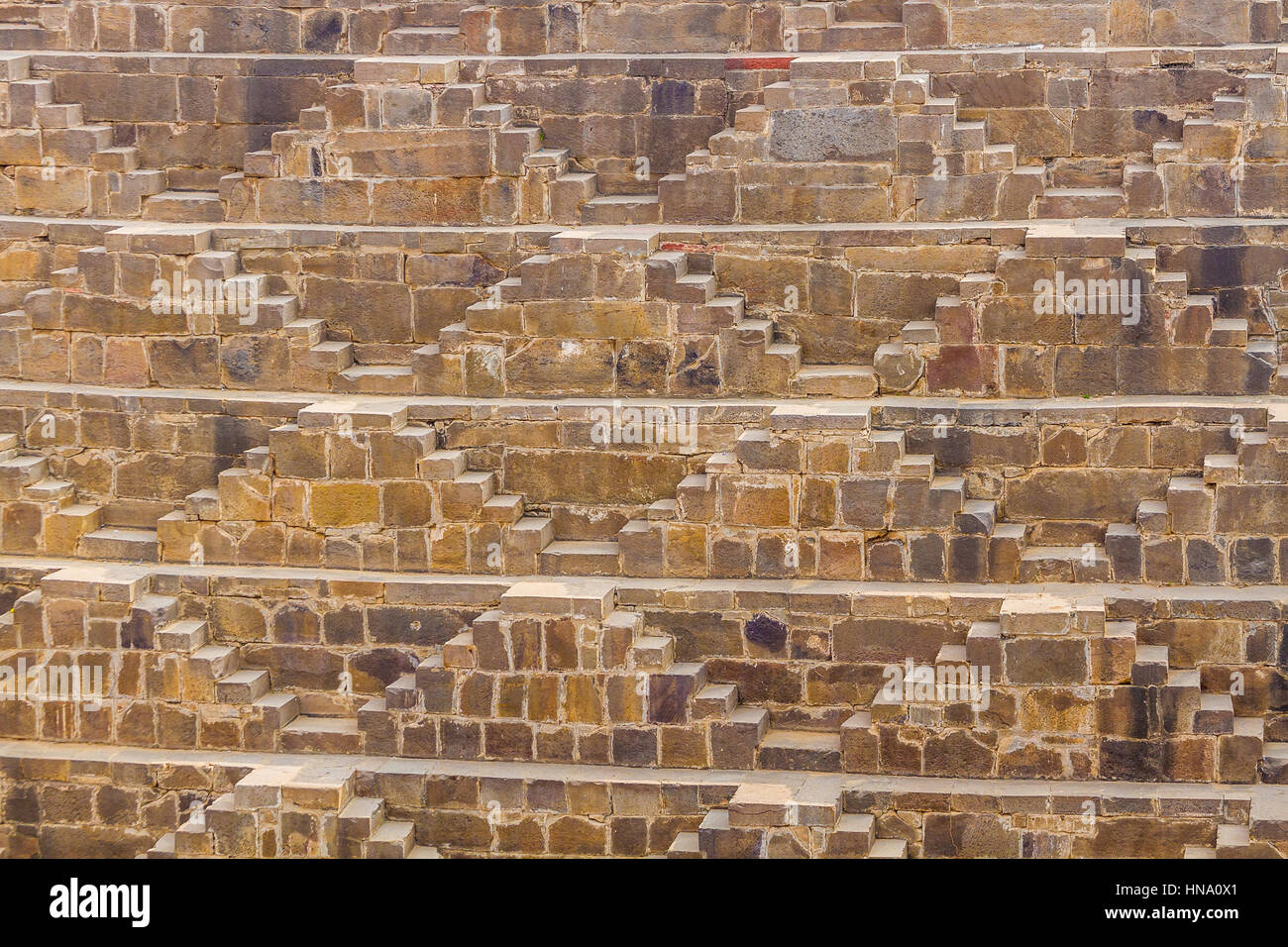 Le fasi di Chand Baori Stepwell in Abhaneri, Rajasthan, India. Foto Stock