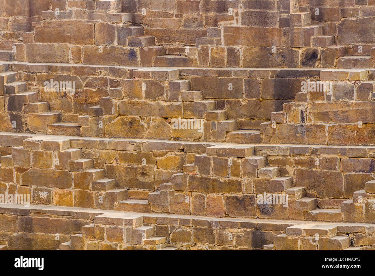 Le fasi di Chand Baori Stepwell in Abhaneri, Rajasthan, India. Foto Stock