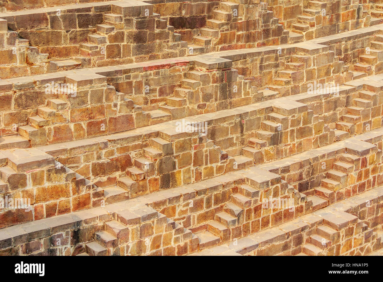 Le fasi di Chand Baori Stepwell in Abhaneri, Rajasthan, India. Foto Stock