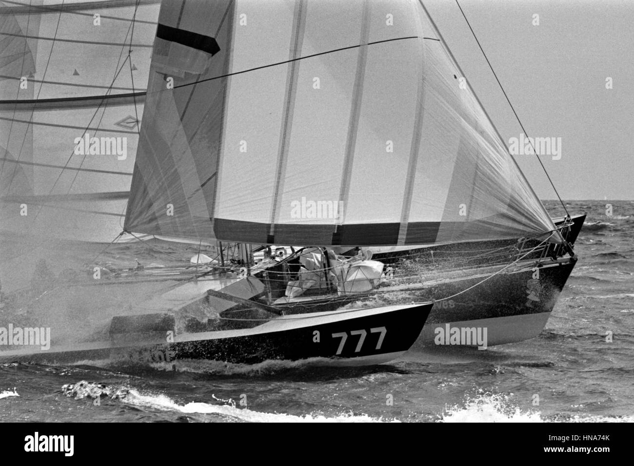 AJAXNETPHOTO. 2 giugno,1984.Plymouth in Inghilterra. -OSTAR GARA- TRIMARANO LESSIVE ST.MARC SKIPPER DA DENIS GLIKSMAN posto 13esimo assoluto. Foto:l'AJAX NEWS FOTO REF:840206 12 Foto Stock