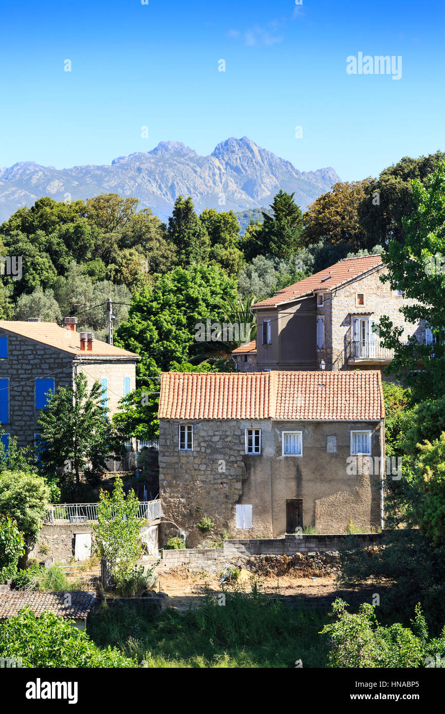 Villaggio di montagna, Corsica Ovest, Francia Foto Stock