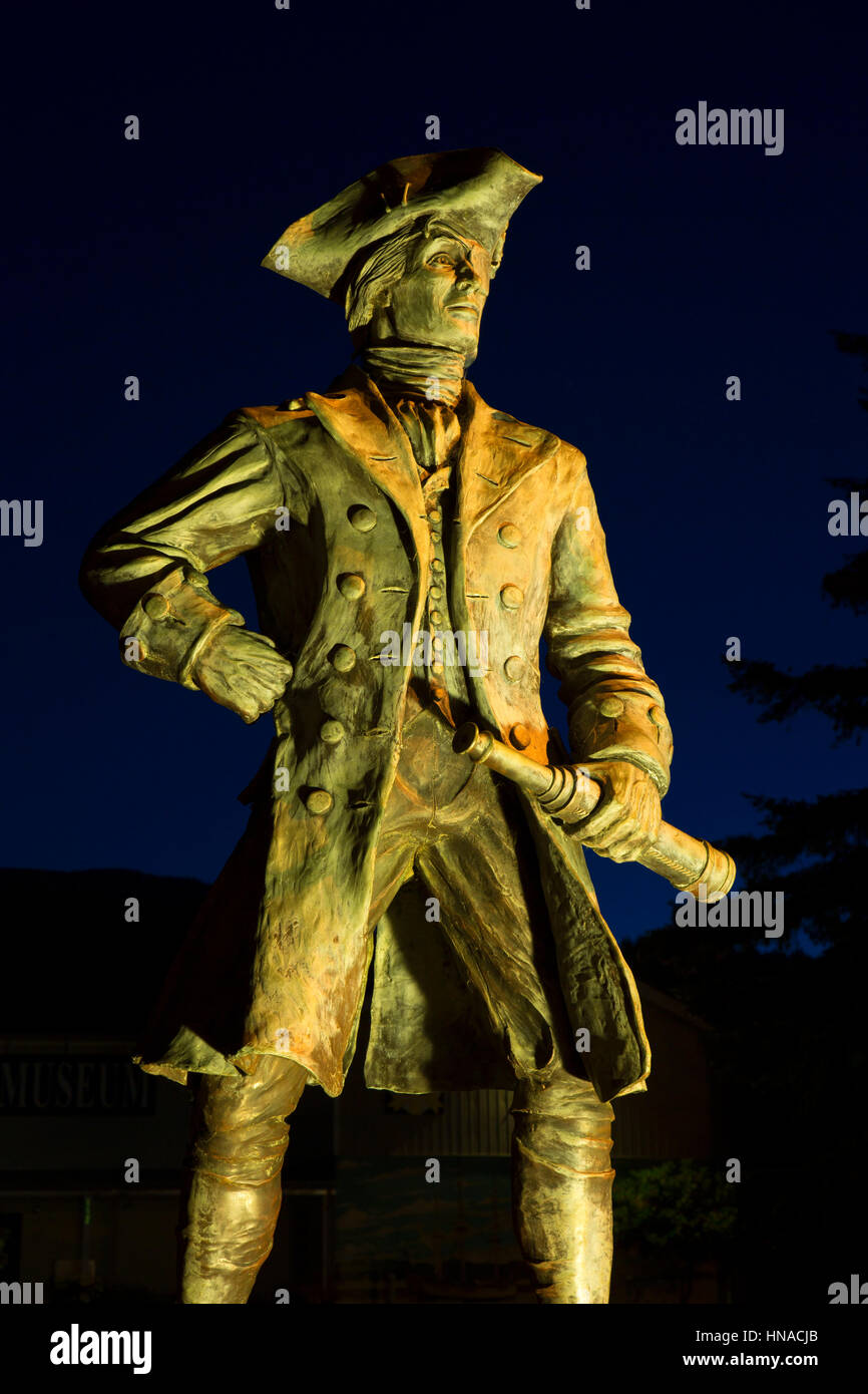 Il capitano Robert statua grigio, Garibaldi Maritime Museum, Garibaldi, Oregon Foto Stock