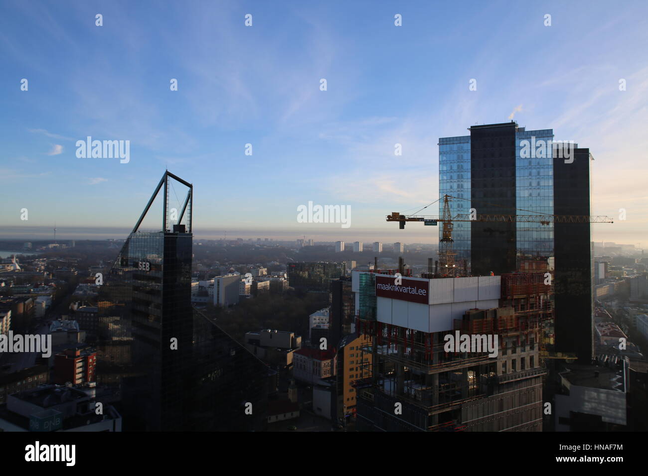 Lo skyline di Tallinn dal Radisson Blu, Estonia Foto Stock