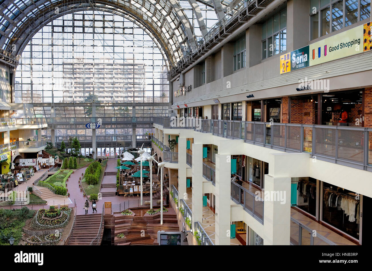 Vecchio, ex, Sapporo Factory, è un centro commerciale stabilito nella sede storica dove la birra era inizialmente prodotta dalla giapponese, Sapporo, Hokkaido, Giappone Foto Stock