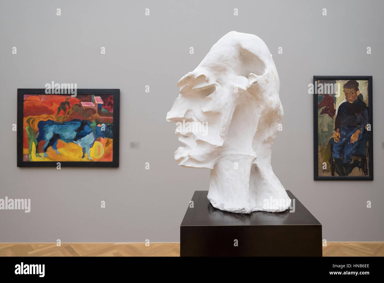 Busto di scultura da Carl Lohse ' Ludwig Renn' a Albertinum Art Museum di Dresda, Germania Foto Stock