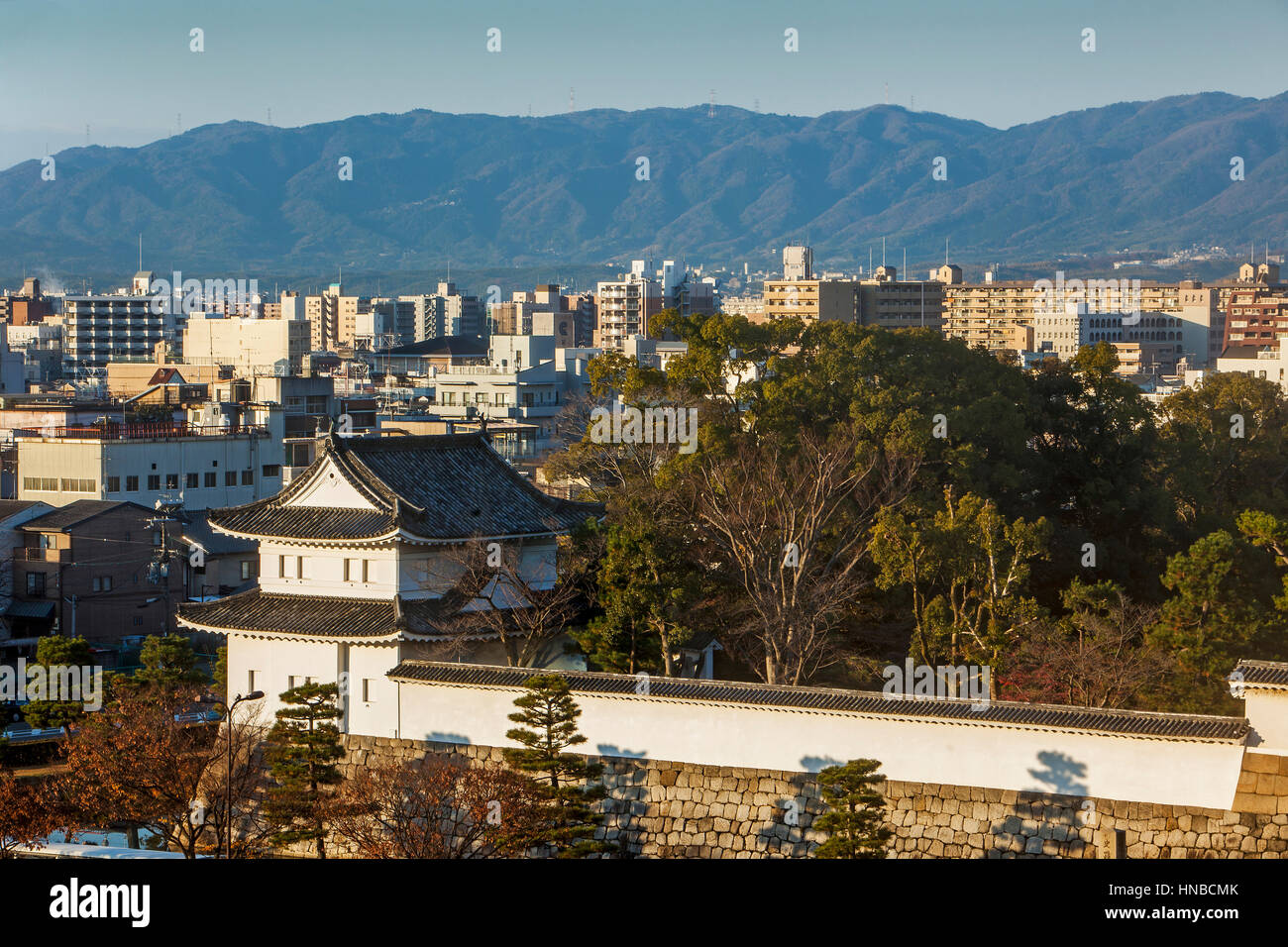 Skyline, il castello di Nijo,UNESCO - Sito Patrimonio dell'umanità,Kyoto, Giappone. Foto Stock