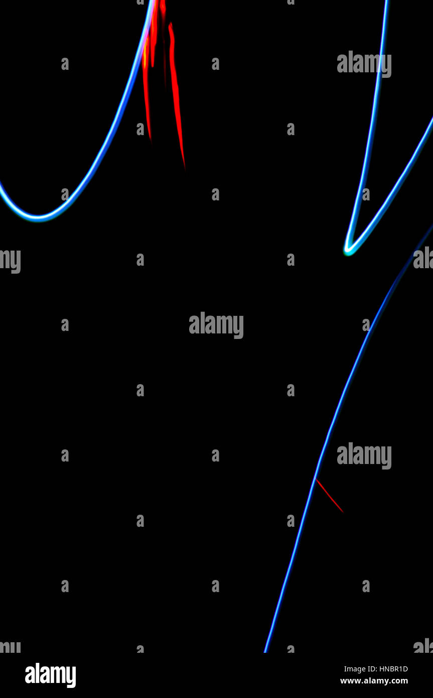 La pittura di luce. Abstract, futuristico, colorato con esposizione lunga, sfondo nero-34. Foto Stock