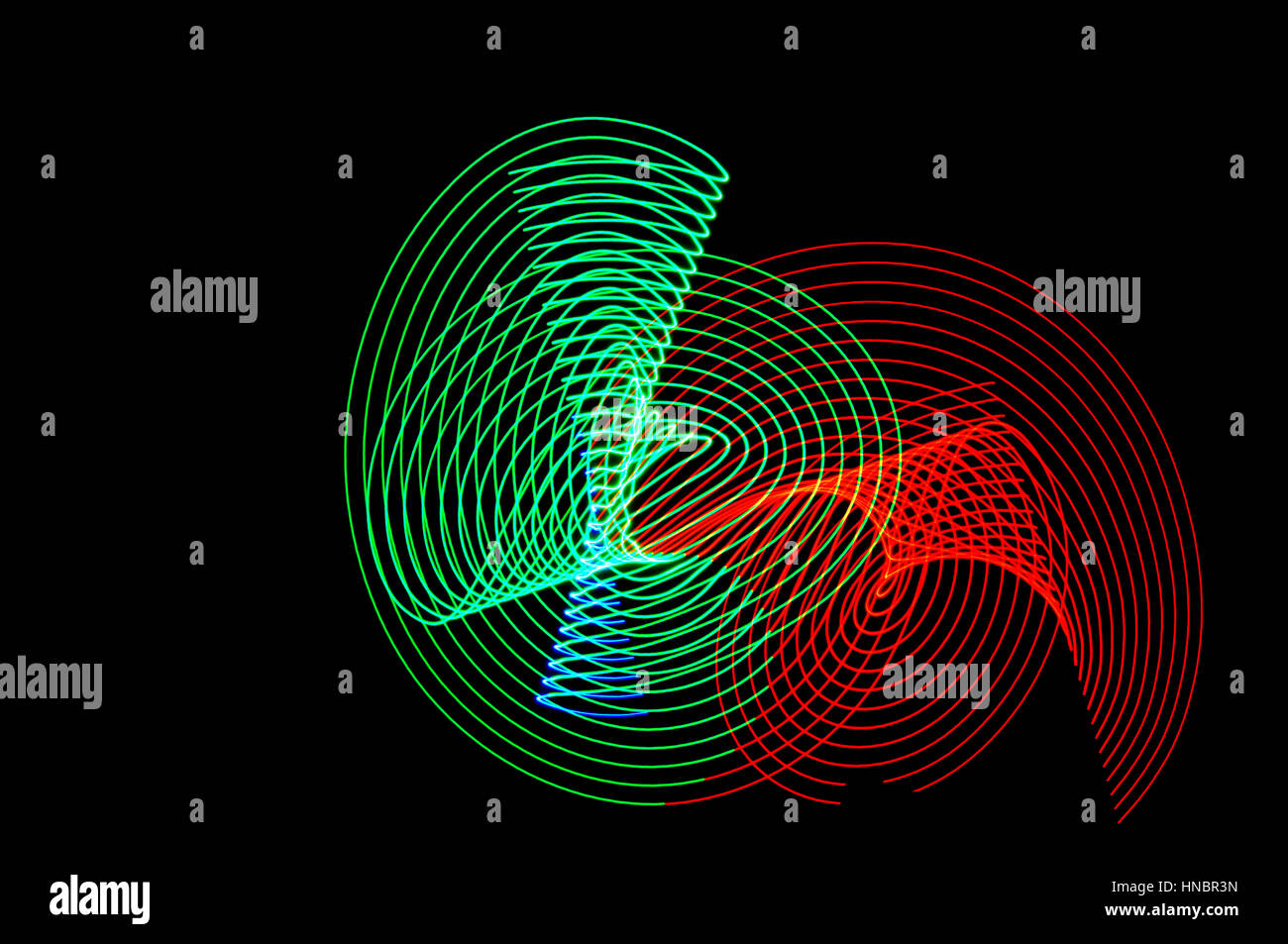 La pittura di luce. Abstract, futuristico, colorato con esposizione lunga, sfondo nero-57. Foto Stock