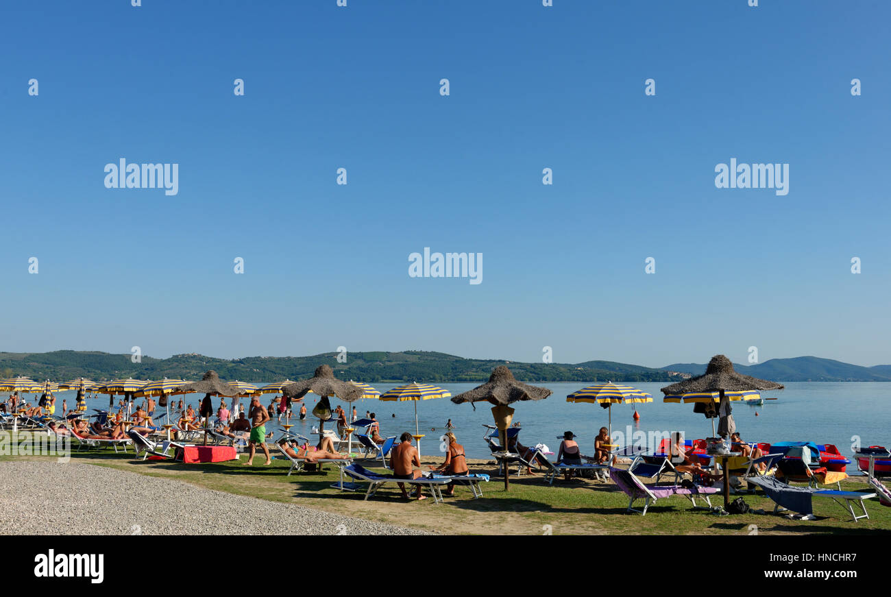 Spiaggia a Torricella, Lago Trasimeno, Eastern Shore, Umbria, Italia Foto Stock