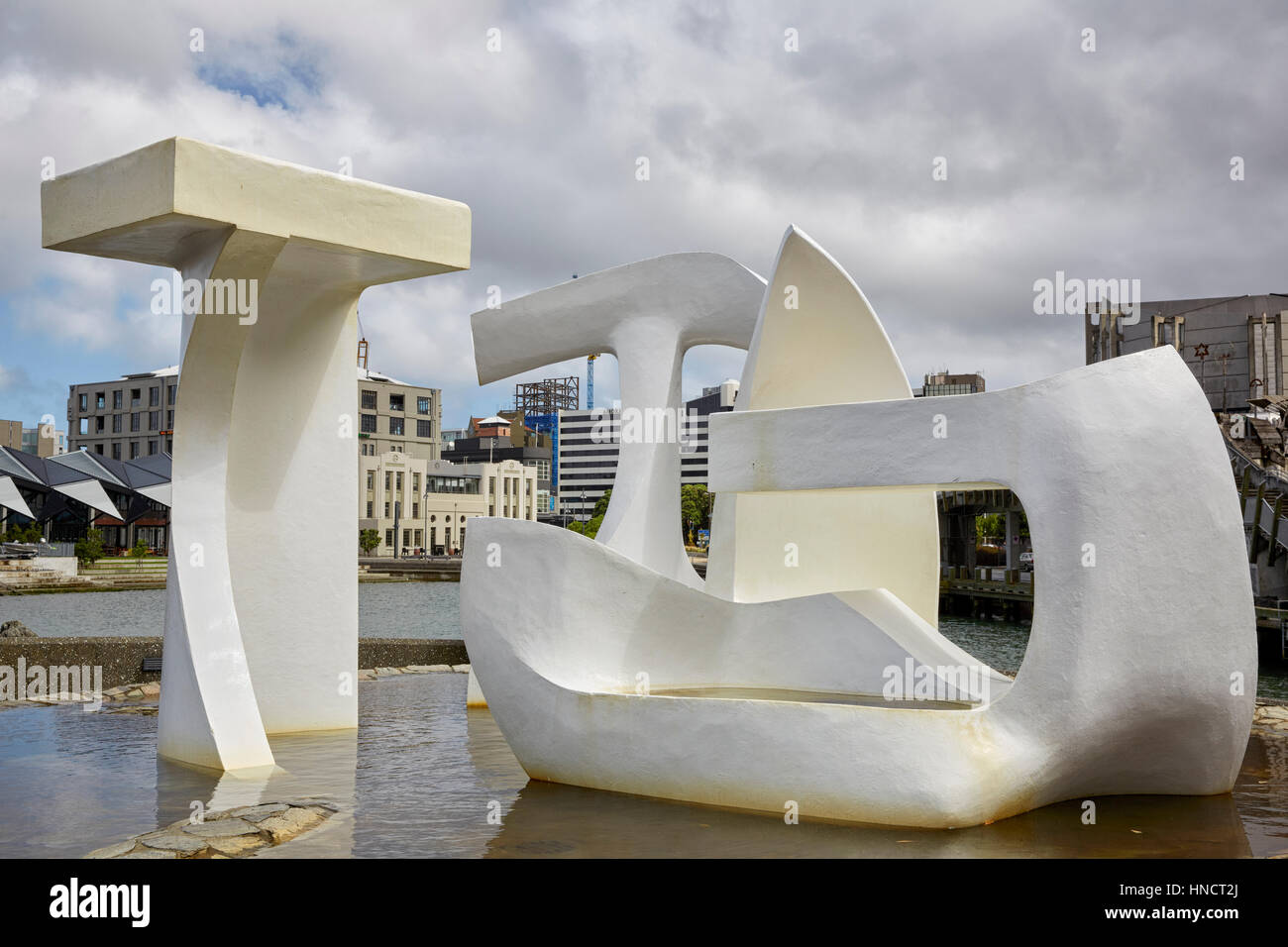 Albatross scultura di Tanya Ashken, Frank Kitts Park, Wellington, Nuova Zelanda Foto Stock