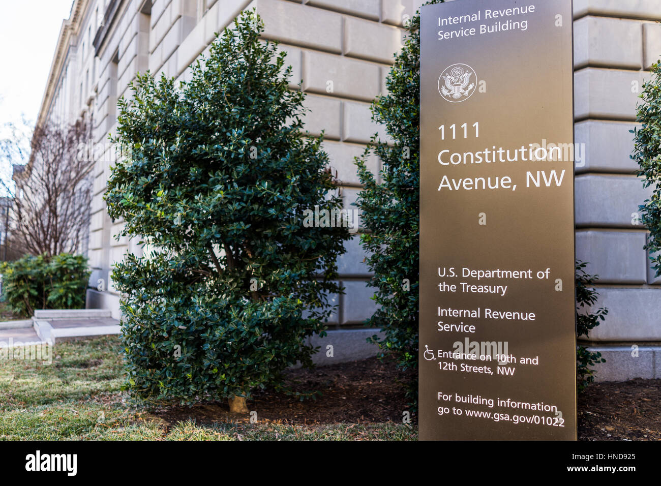 Washington DC, Stati Uniti d'America - 28 Gennaio 2017: IRS Internal Revenue Service edificio con segno Foto Stock