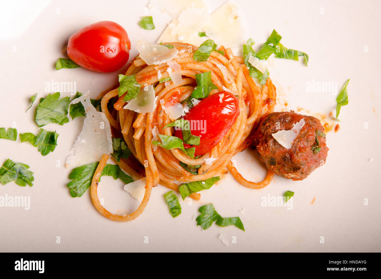Spaghetti con le polpette di carne Foto Stock