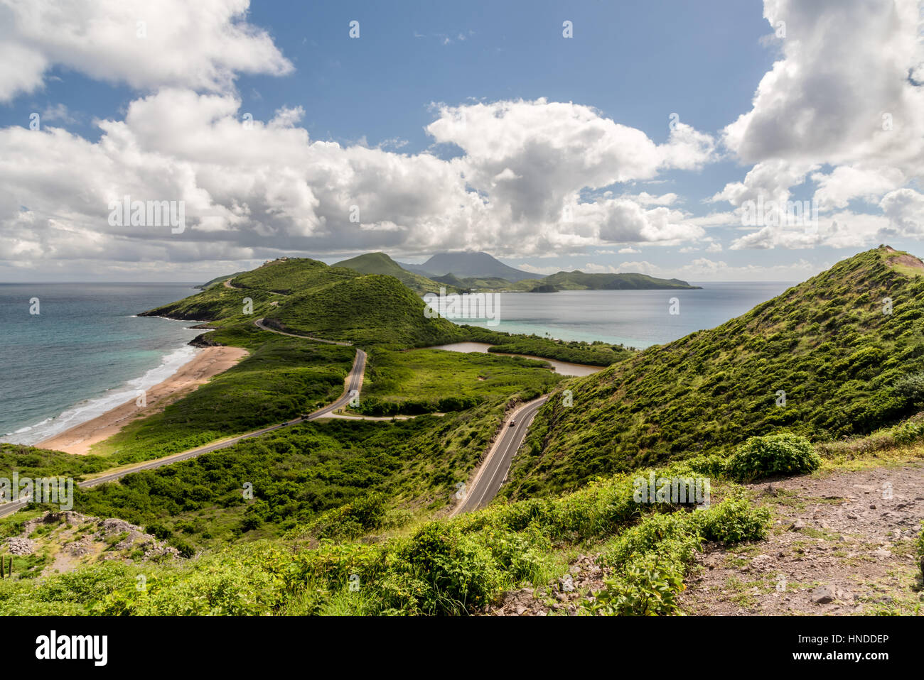 Vista da Sir Timothy's Hill, costa sud orientale, Saint Kitts Foto Stock