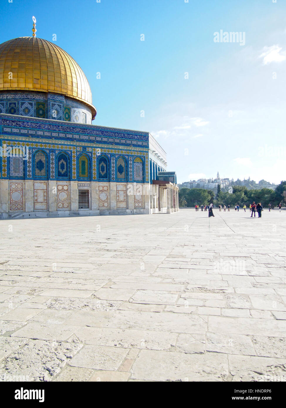 Il punto di riferimento storico dell'oro-moschea a cupola costruita sul contestato al Monte del Tempio a Gerusalemme, Israele. Foto Stock