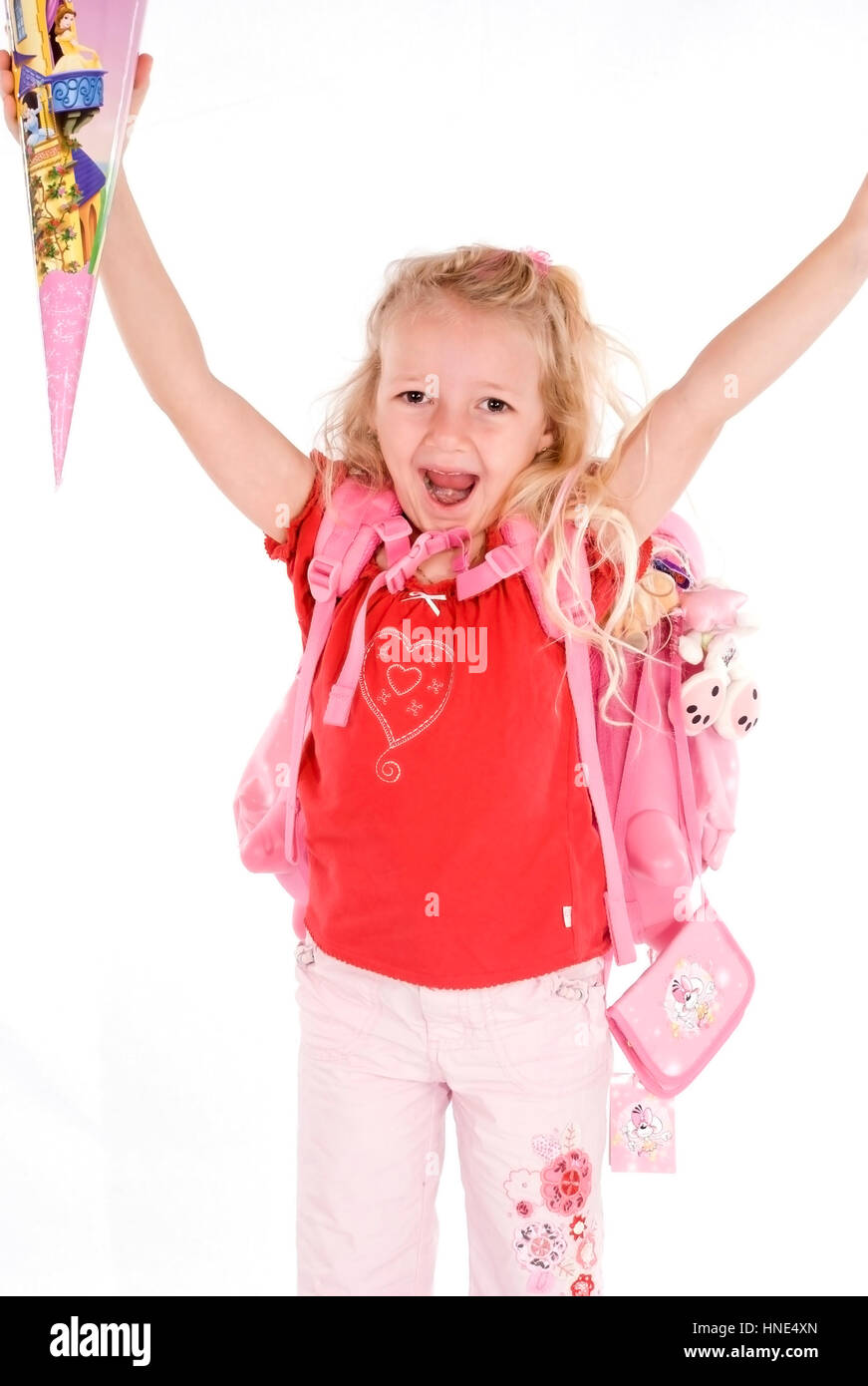 Modello di rilascio, Schulanfaengerin mit Schultuete - prima della livellatrice con First-Day-scuola-cornet Foto Stock