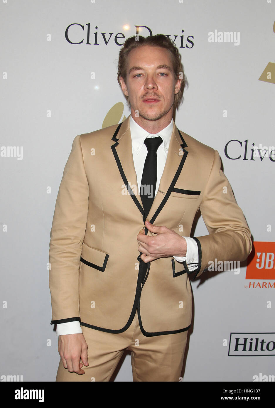 Beverly Hills, CA - 11 febbraio: Diplo, al pre-GRAMMY Gala e salutare per l'industria le icone in onore di Debra Lee, presso il Beverly Hilton Hotel In California il 11 febbraio 2017. Foto Stock