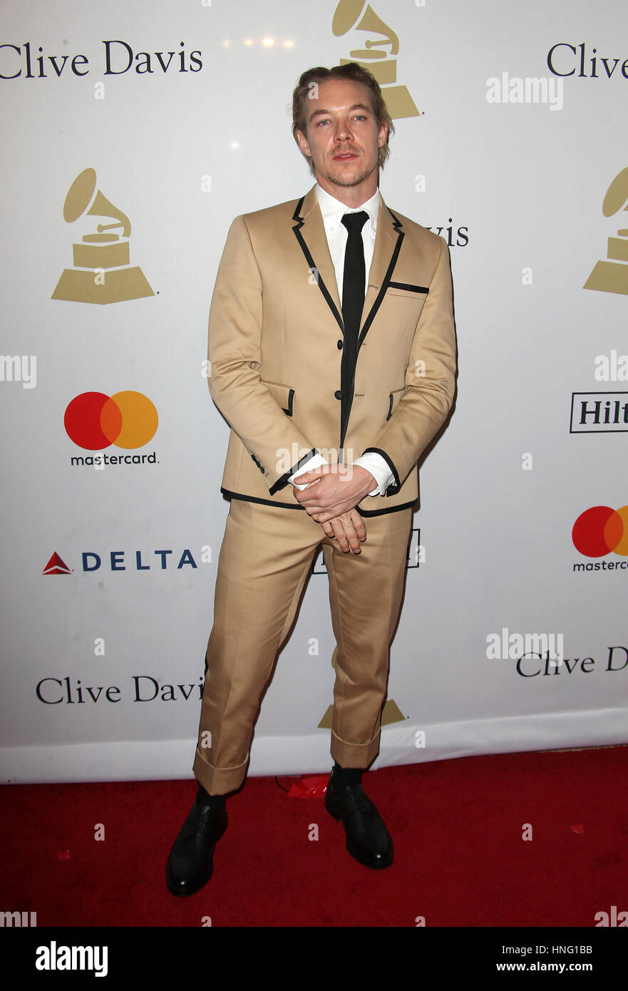 Beverly Hills, CA - 11 febbraio: Diplo, al pre-GRAMMY Gala e salutare per l'industria le icone in onore di Debra Lee, presso il Beverly Hilton Hotel In California il 11 febbraio 2017. Foto Stock