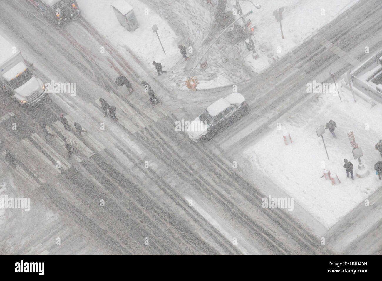 Strade innevate a Midtown Manhattan, New York, USA 2017 Foto Stock