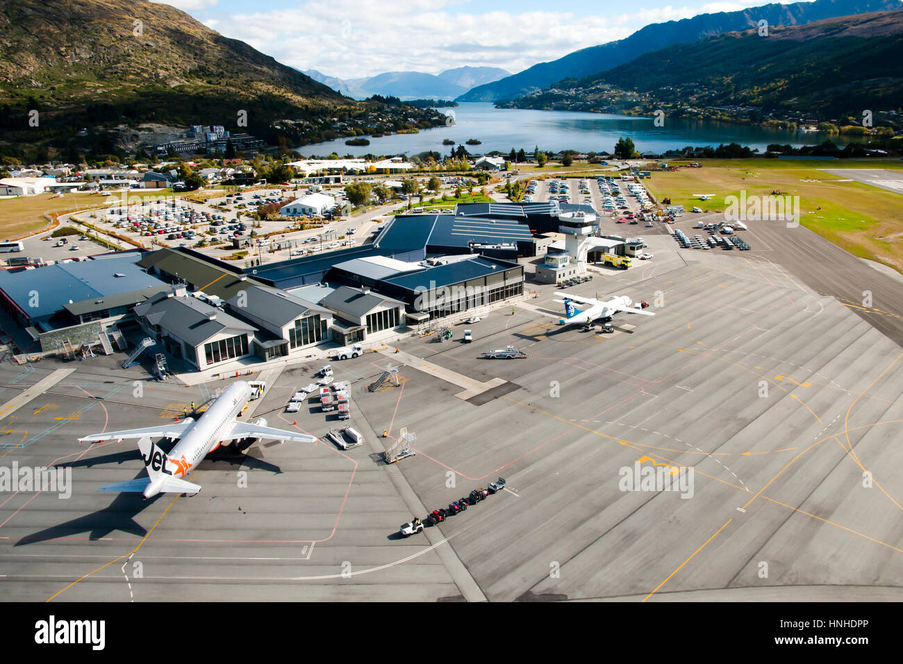 QUEENSTOWN, Nuova Zelanda - 28 Marzo 2011: ZQN Airport si trova a Otago e serve la cittadina di Queenstown Foto Stock