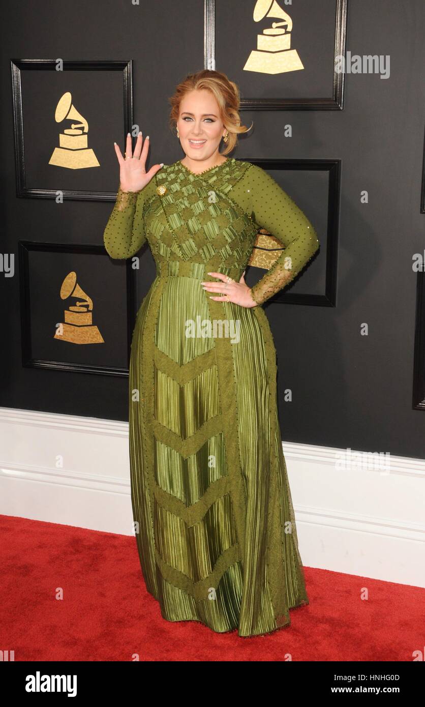 Los Angeles, CA, Stati Uniti d'America. 12 Feb, 2017. Adele presso gli arrivi per 59th Annual Grammy Awards 2017 - Arrivi, STAPLES Center di Los Angeles, CA 12 febbraio 2017. Credito: Charlie Williams/Everett raccolta/Alamy Live News Foto Stock