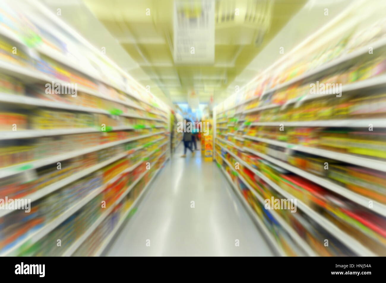 Supermercato sfocata corsia Foto Stock
