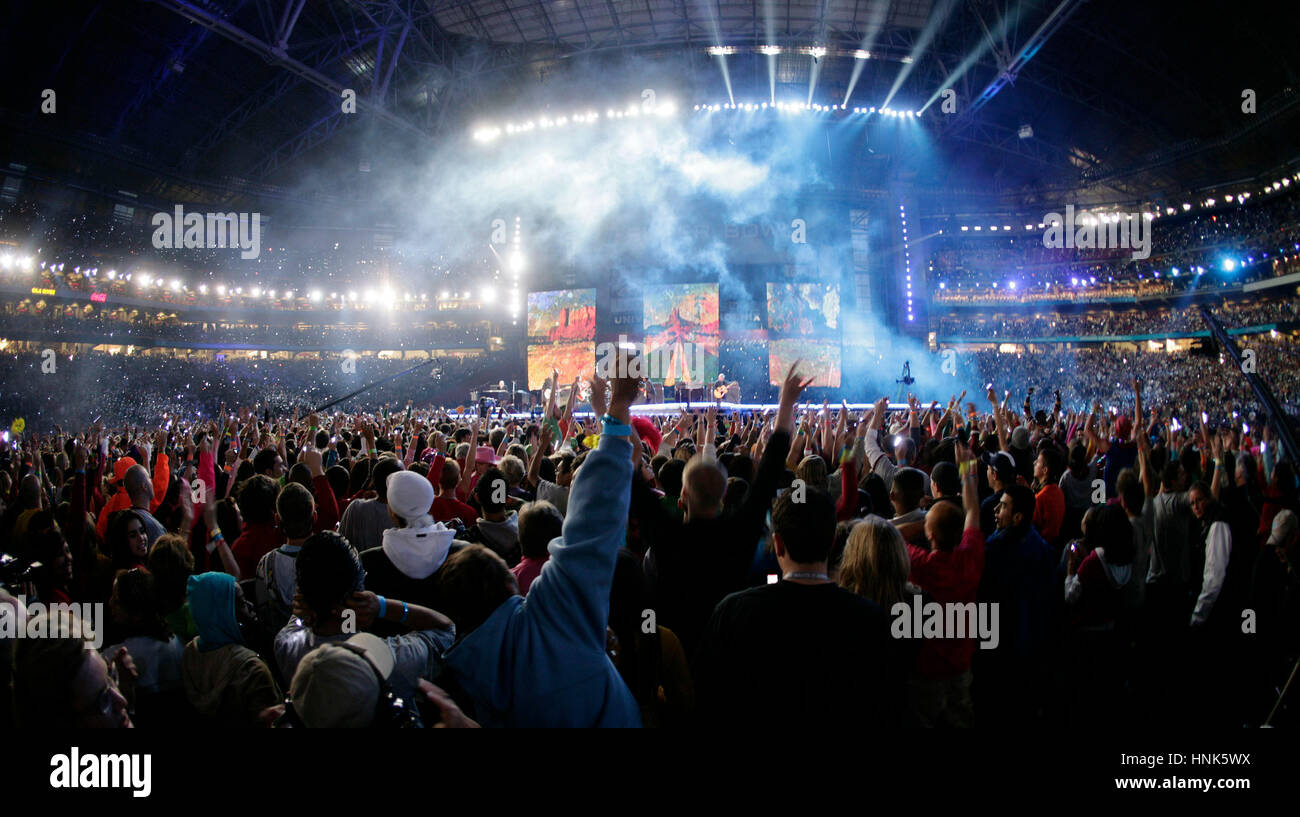 Tom Petty e a tutto rock eseguire durante il tempo di dimezzamento show al Super Bowl XXLII in Glendale, AZ, domenica 3 febbraio, 2008. Foto di Francesco Specker Foto Stock