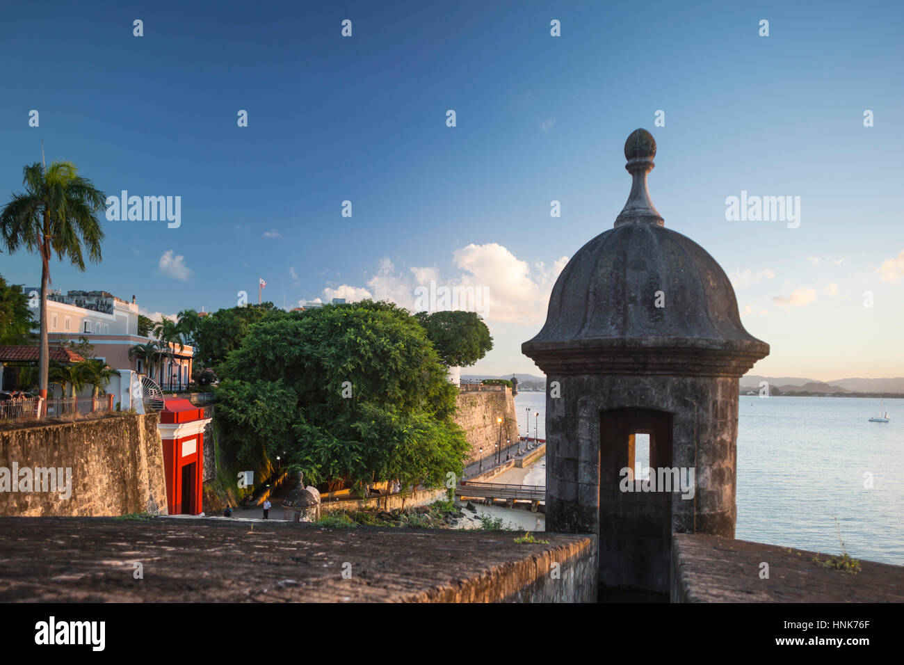 Garitta CITY GATE PASEO LA PRINCESA PROMENADE Città Vecchia di San Juan di Porto Rico Foto Stock