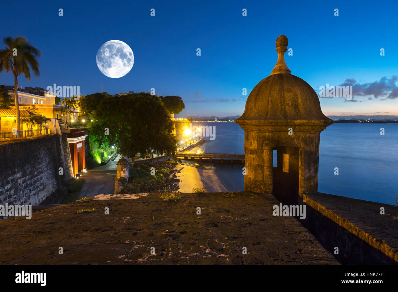 Garitta CITY GATE PASEO LA PRINCESA PROMENADE Città Vecchia di San Juan di Porto Rico Foto Stock