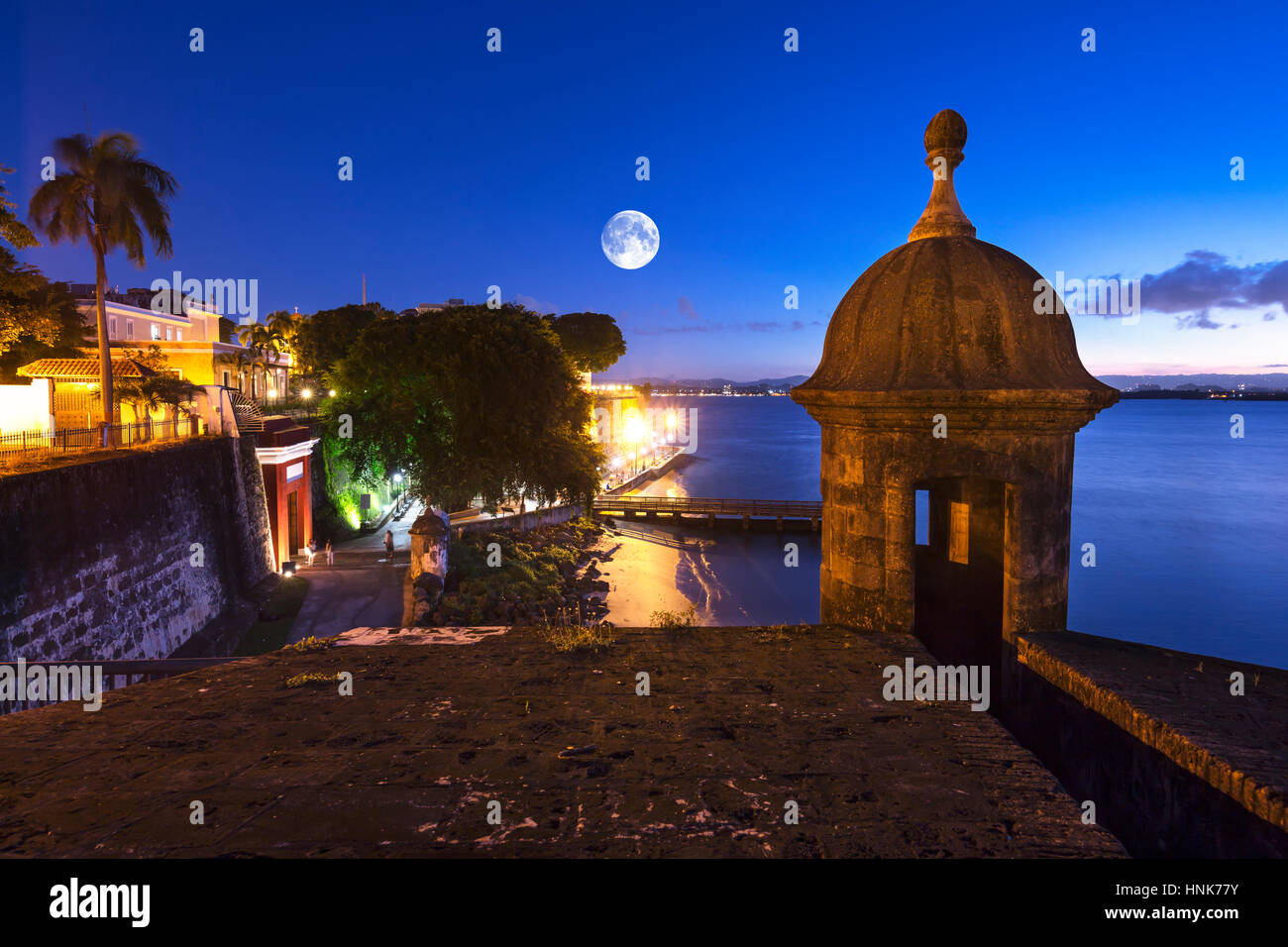 Garitta CITY GATE PASEO LA PRINCESA PROMENADE Città Vecchia di San Juan di Porto Rico Foto Stock