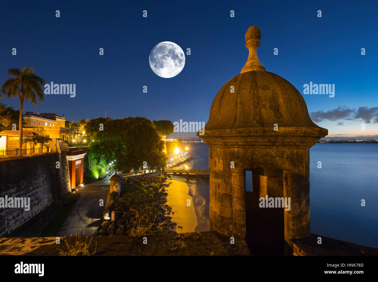 Garitta CITY GATE PASEO LA PRINCESA PROMENADE Città Vecchia di San Juan di Porto Rico Foto Stock