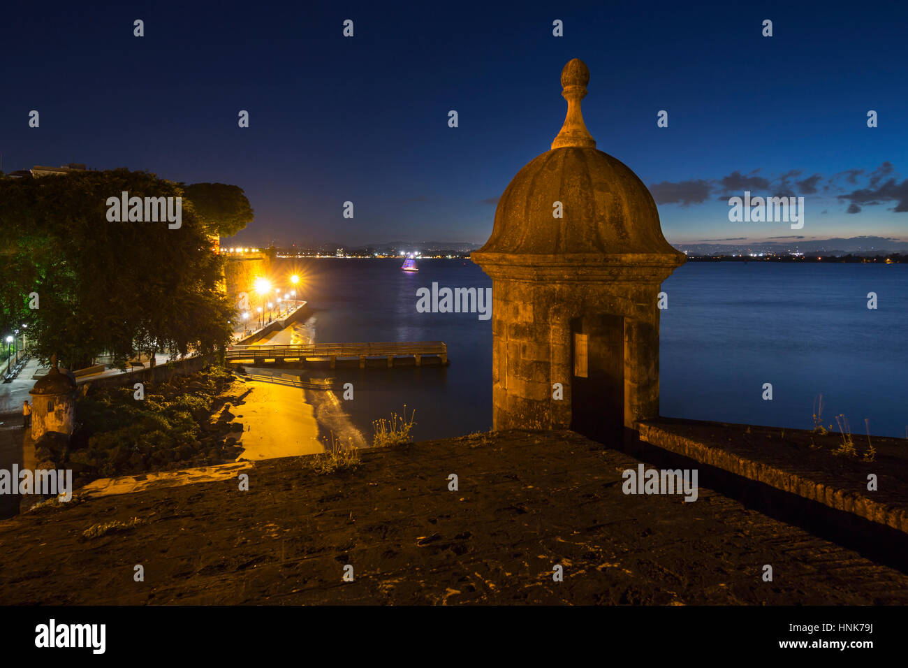 Garitta CITY GATE PASEO LA PRINCESA PROMENADE Città Vecchia di San Juan di Porto Rico Foto Stock