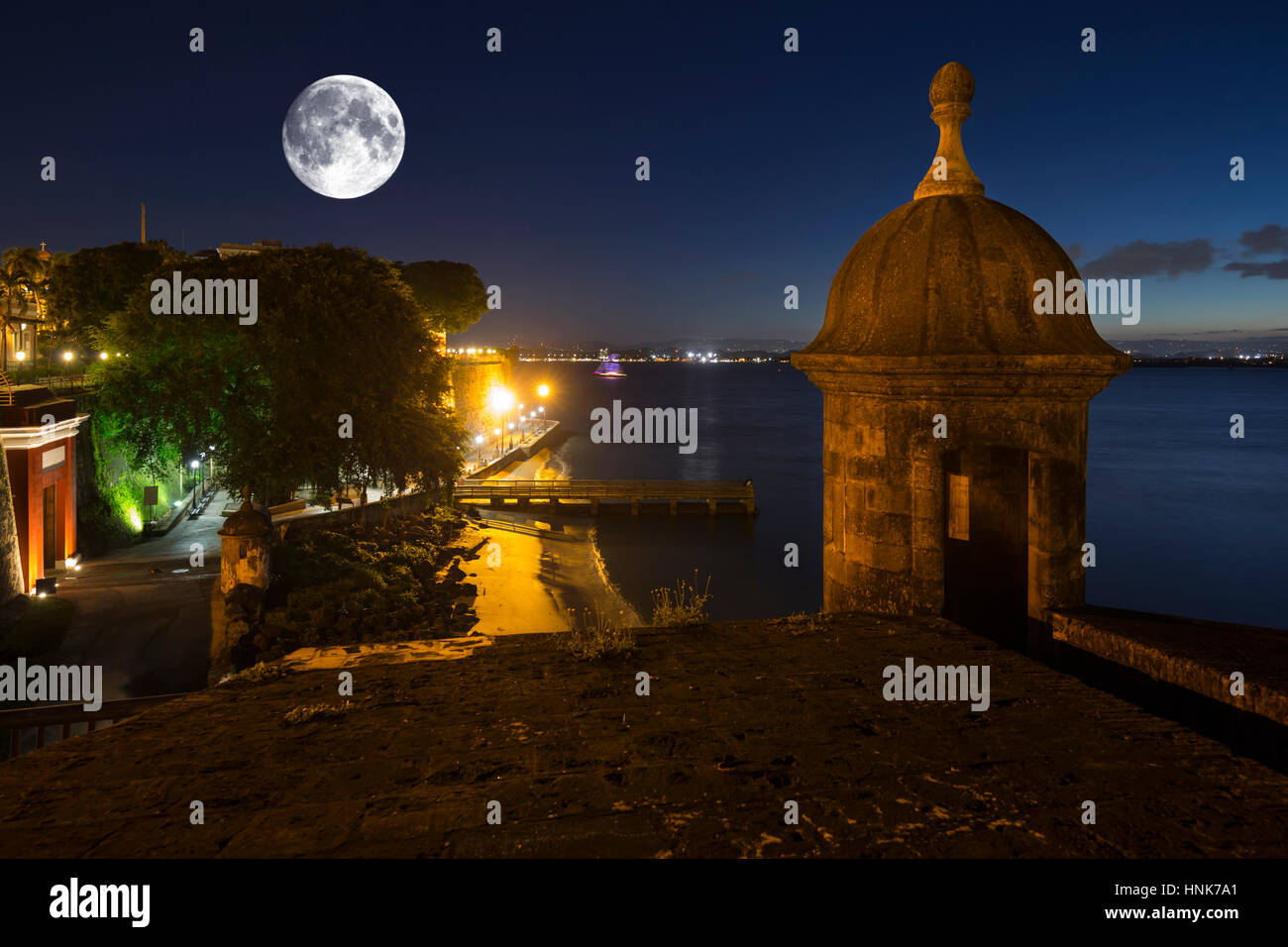 Garitta CITY GATE PASEO LA PRINCESA PROMENADE Città Vecchia di San Juan di Porto Rico Foto Stock