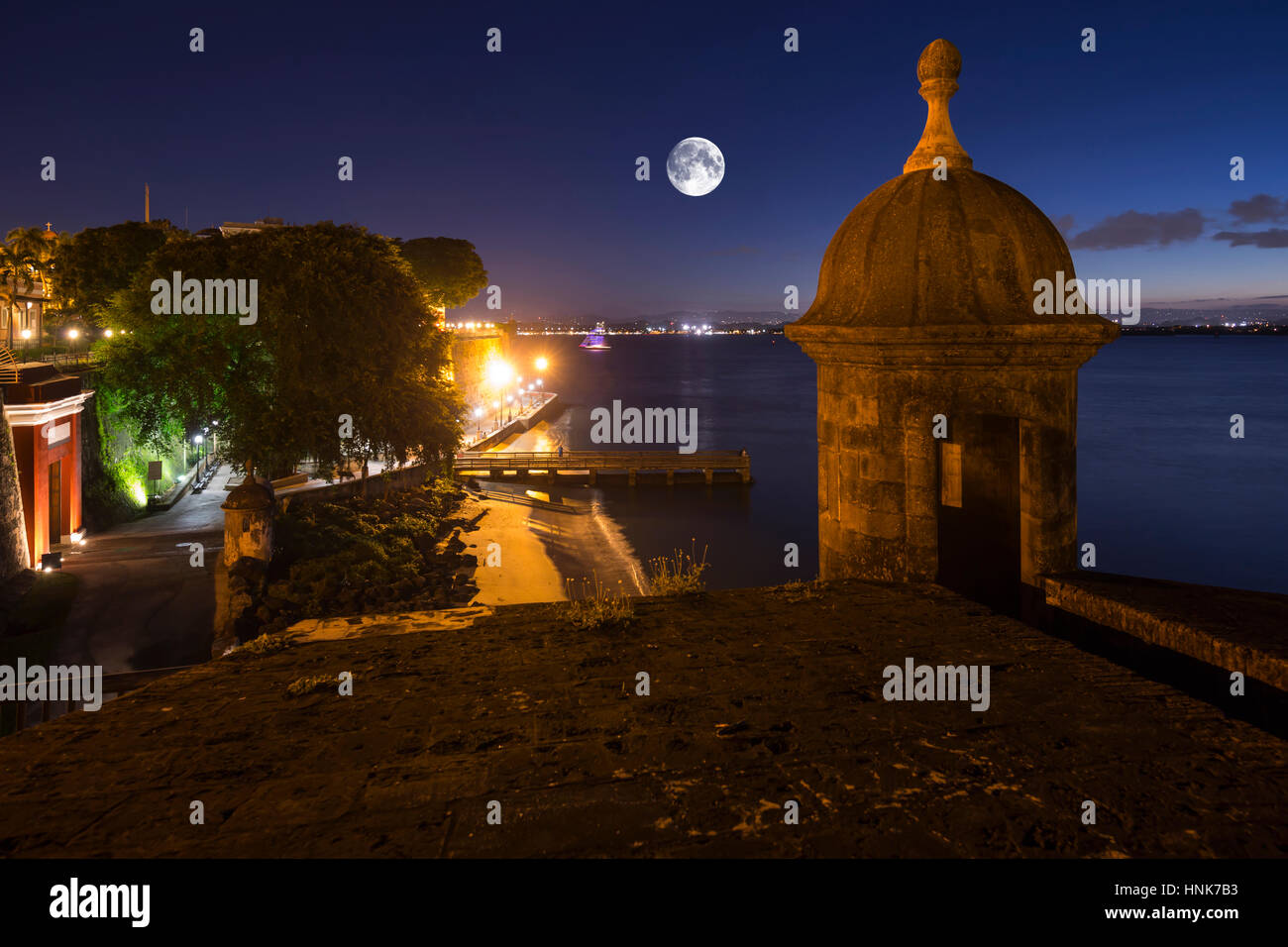 Garitta CITY GATE PASEO LA PRINCESA PROMENADE Città Vecchia di San Juan di Porto Rico Foto Stock