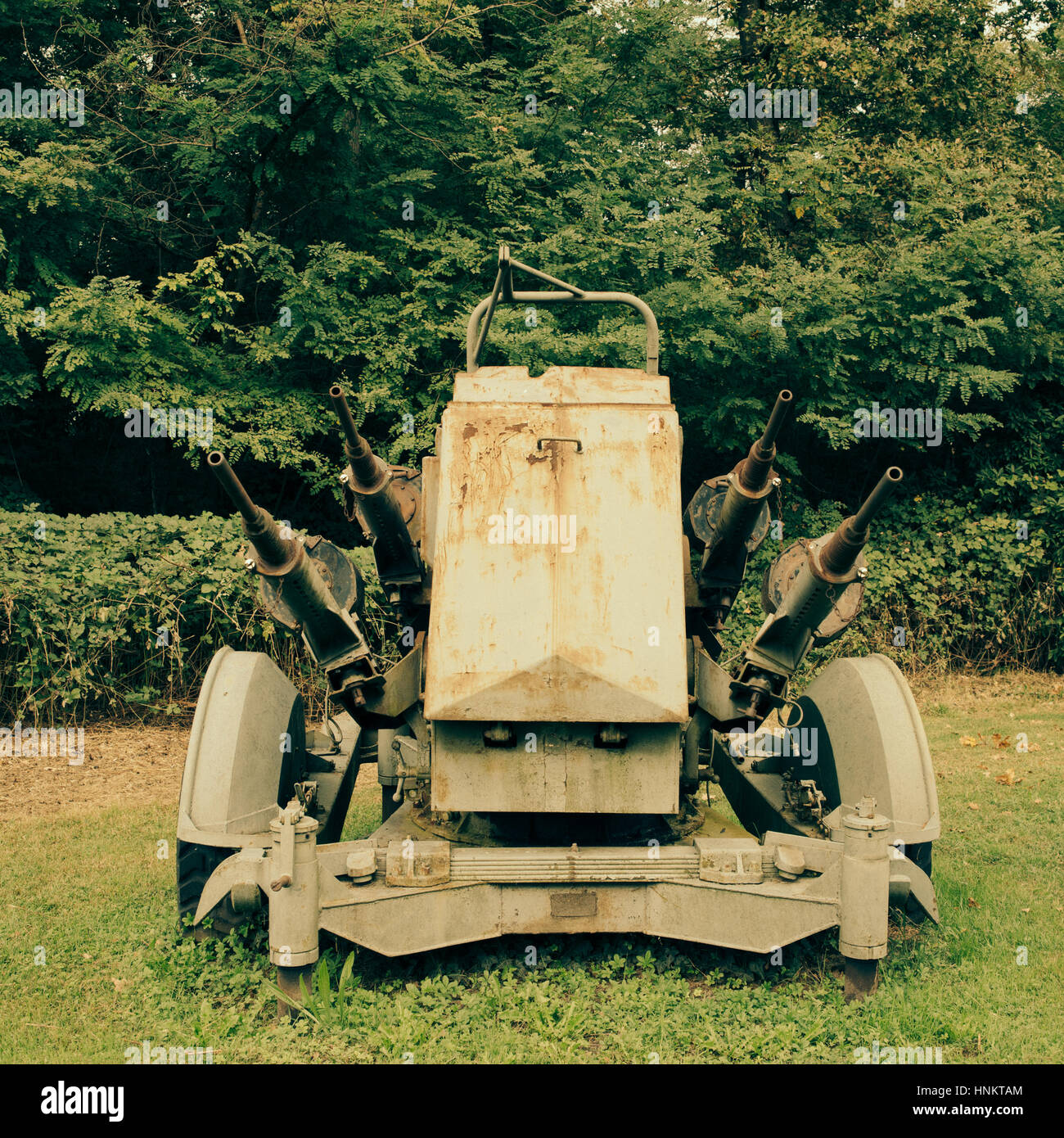 L'artiglieria durante la seconda guerra mondiale in un museo, con stile vintage Foto Stock
