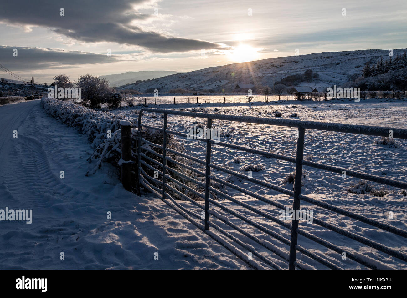 Luce invernale e neve nelle zone rurali County Donegal, Irlanda Foto Stock