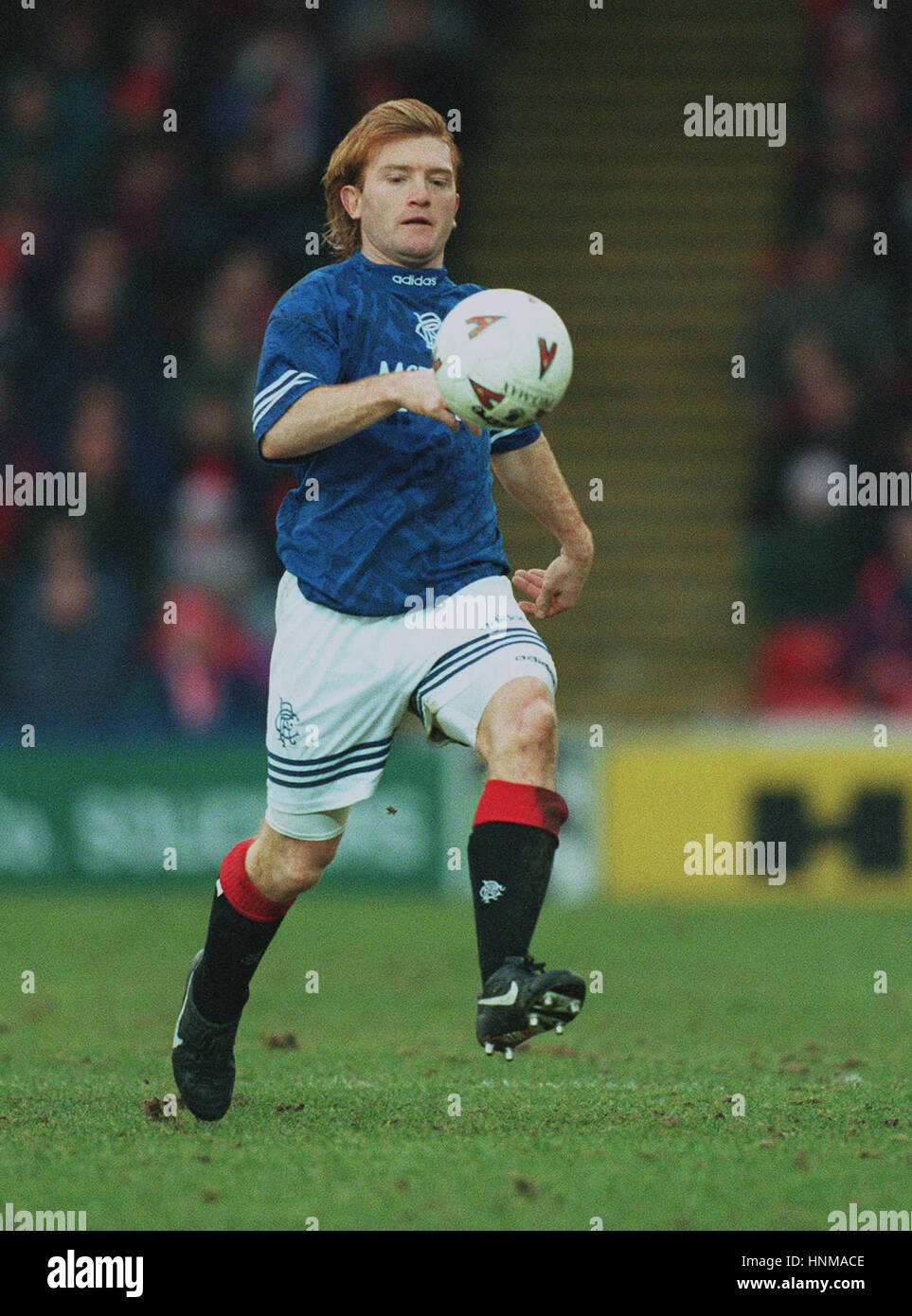 STUART MCCALL Glasgow Rangers FC 13 Febbraio 1995 Foto Stock