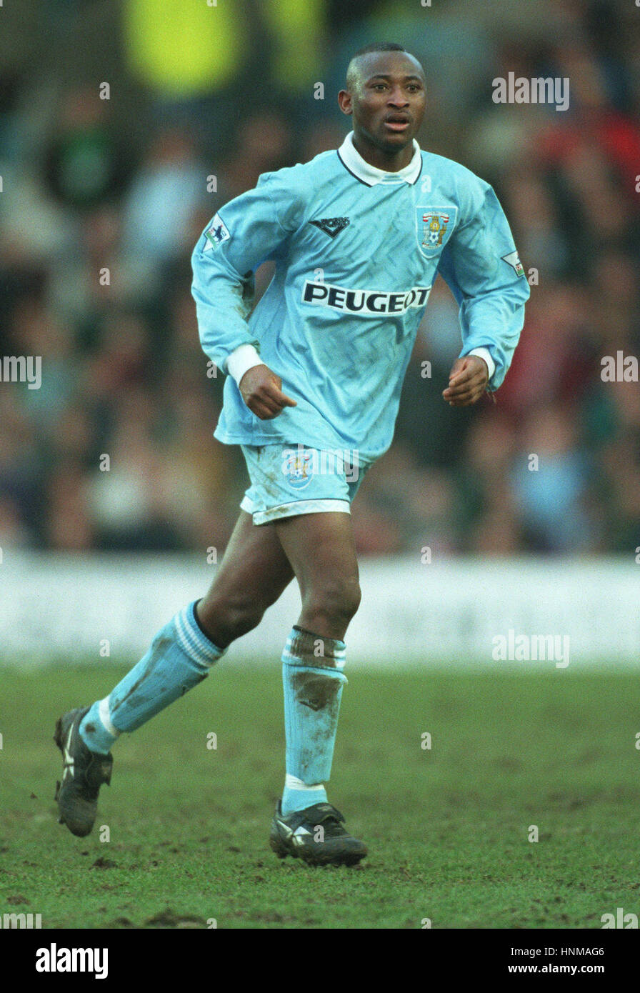 PETER NDLOVU COVENTRY CITY FC 27 Febbraio 1995 Foto Stock