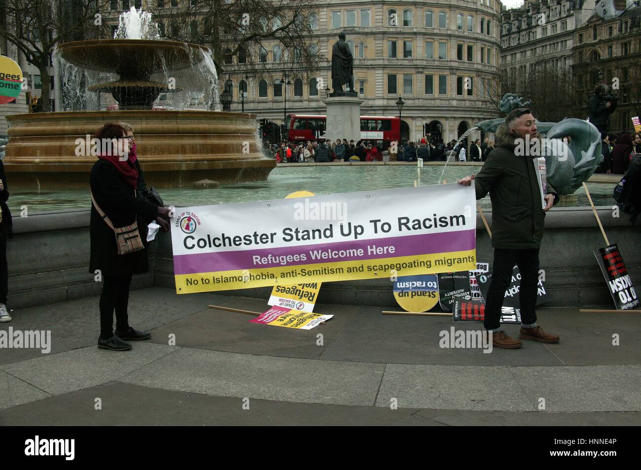 Stand up to Racism Demo, Trafalgar Square, Londra, Regno Unito Foto Stock