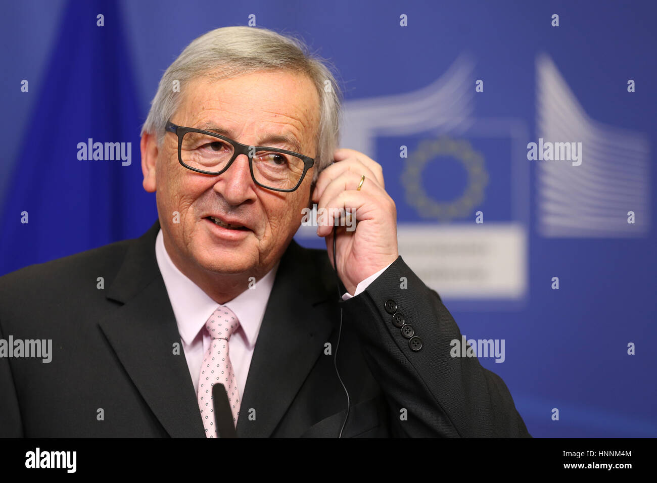 Bruxelles, Belgio - 30 Gennaio 2017: il Presidente della Commissione Europea Jean Claude Juncker parla ai media dopo un incontro con il presidente bulgaro a livello di Unione europea egli Foto Stock