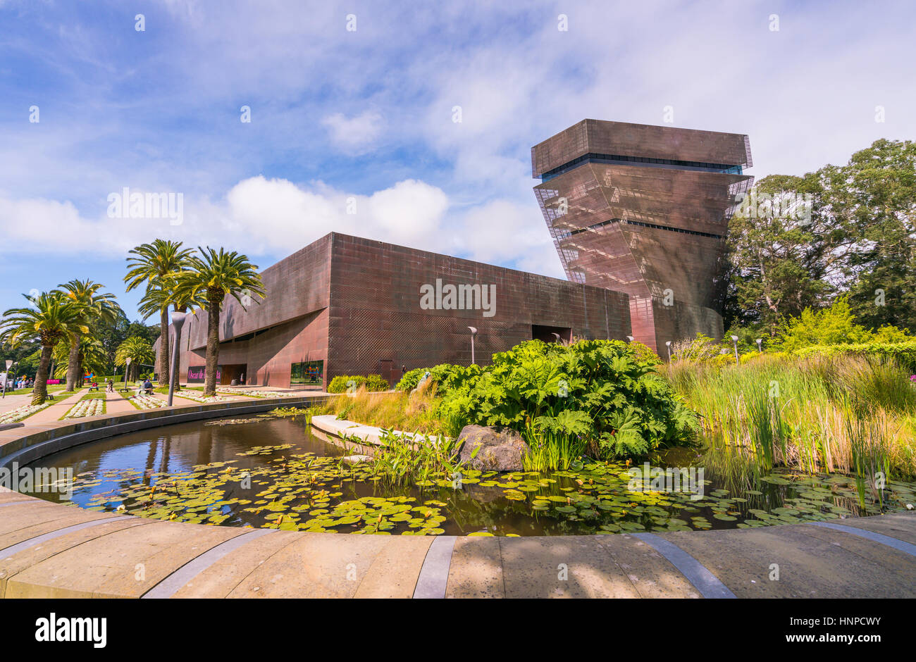 De giovani,Fine Arts Museum di San Francisco, California, Stati Uniti d'America. -Per solo uso editoriale,-04/21/16 Foto Stock