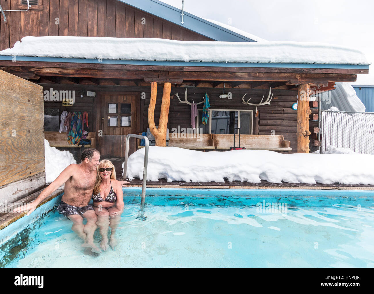 In ammollo Zims Hot Springs, un locale rustico primavera calda vicino McCall, ID uno dei 130 utilizzabile hot springs in Idaho, Stati Uniti d'America. Foto Stock